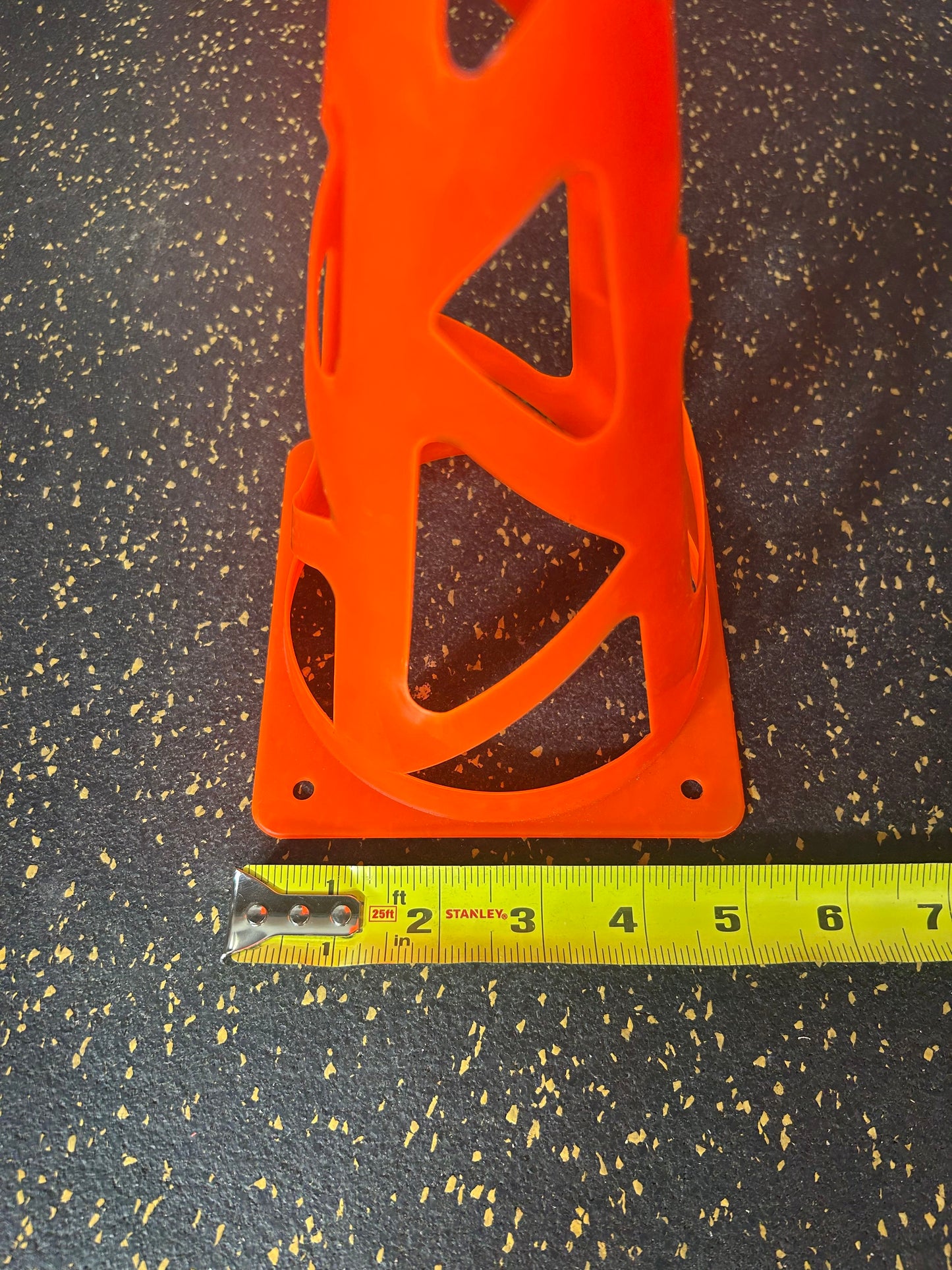 Collapsible Sports Agility Training Pylon Cones/Field Markers (9”, 12-piece set)
