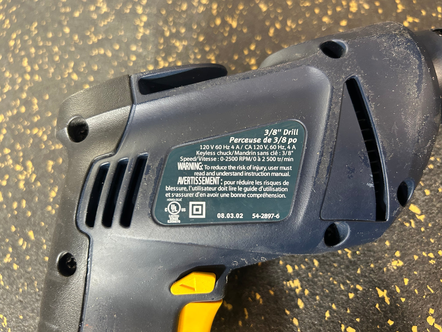 Mastercraft 4-Amp 3/8” Corded Driver Drill with Keyless Chuck – Model 054-2897-6