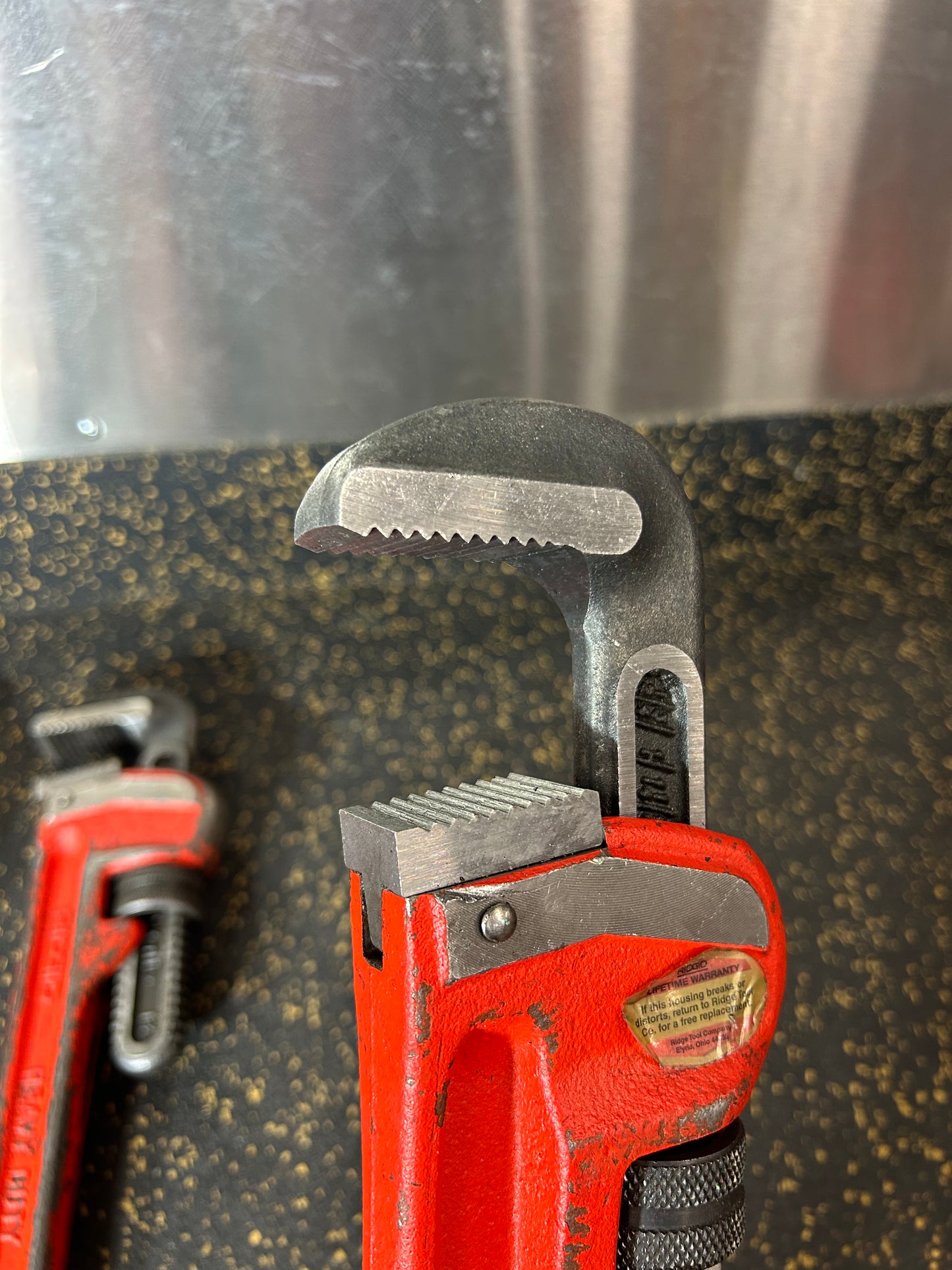 RIDGID 18” Heavy-Duty Steel Straight Pipe Wrench
