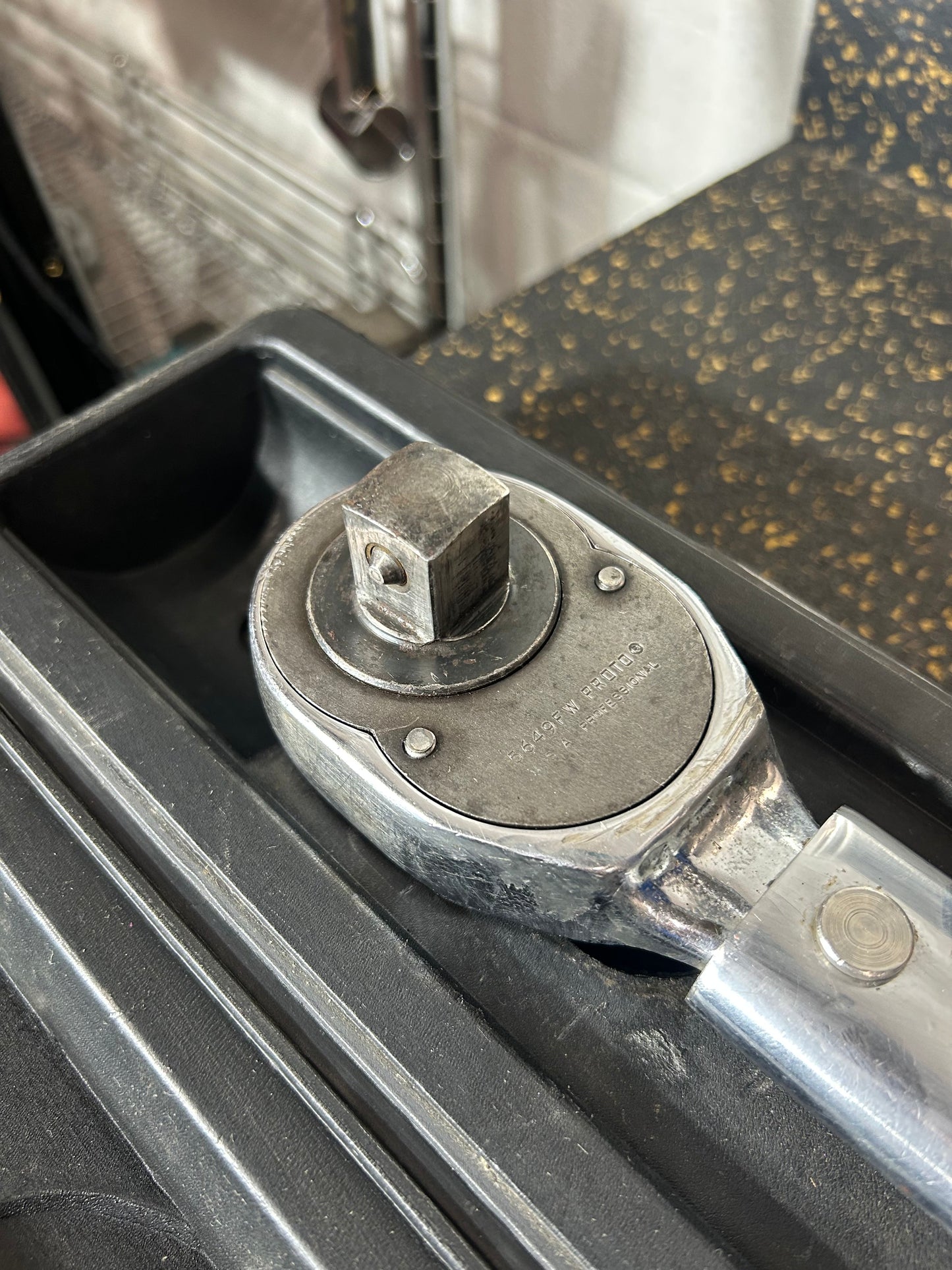 Proto 6020 Standard Ratcheting Head Micrometer Torque Wrench (3/4” Drive, with Case)