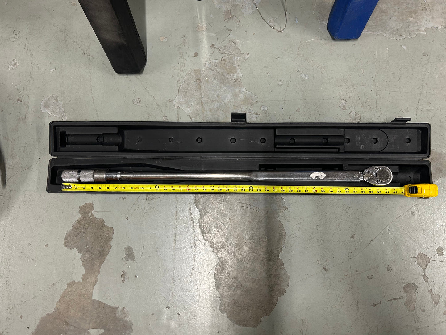 Proto 6020 Standard Ratcheting Head Micrometer Torque Wrench (3/4” Drive, with Case)