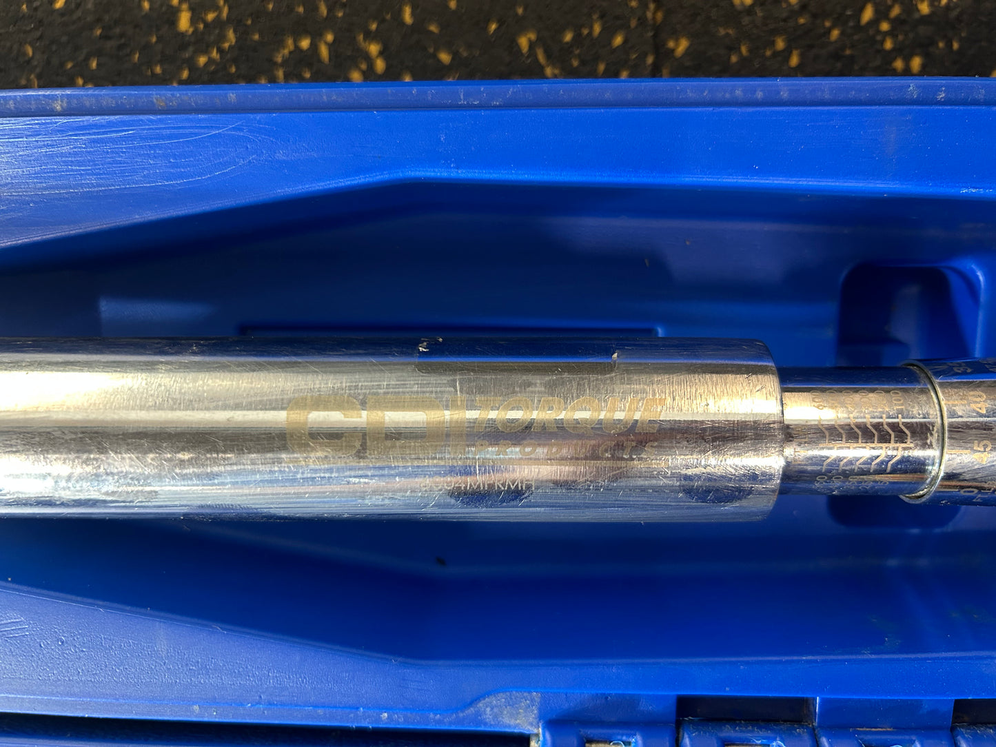 CDI 6004MFRMH Dual-Scale Micrometer Torque Wrench with Case (3/4” Drive, Foot-Pound/Newton-Meter)