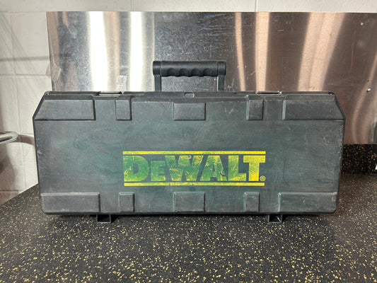DEWALT Tool Case – compatible with reciprocating saws (sawzalls)