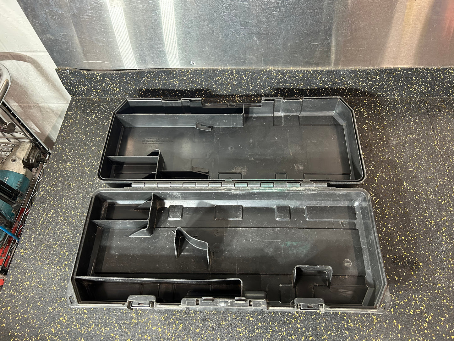DEWALT Tool Case – compatible with reciprocating saws (sawzalls)