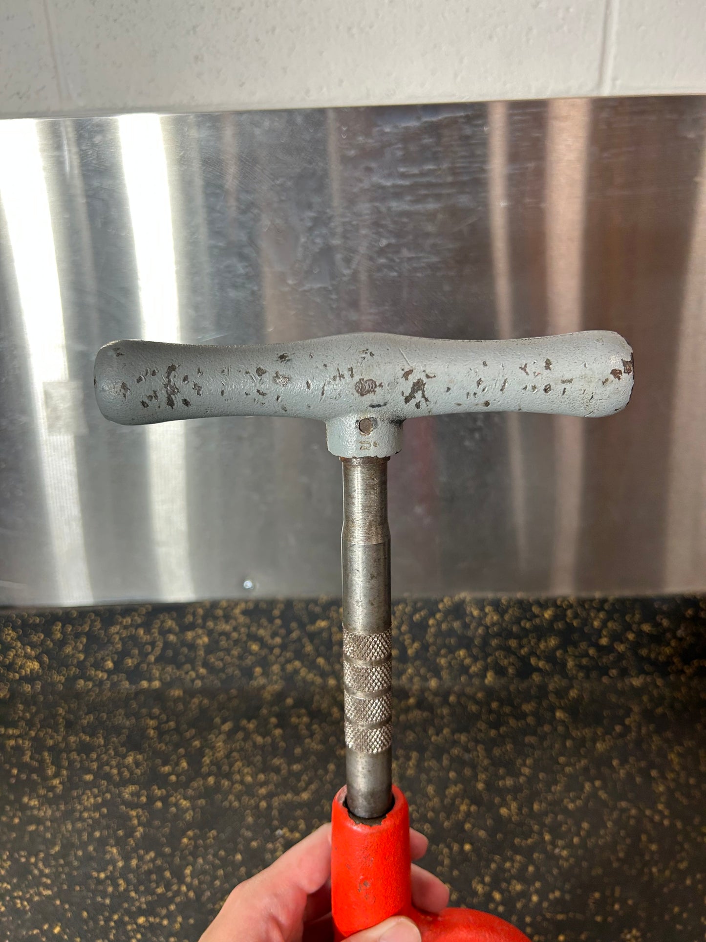 RIDGID Heavy-Duty Pipe Cutter, Model 2A/202 (1/8” to 2” Capacity)