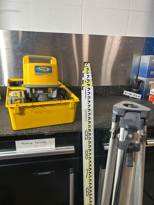 Spectra Precision LL500 Laser Level w/ HL700 Laser Receiver, Tripod, & Telescopic Rod