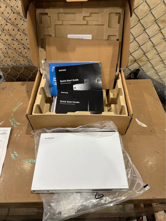 Sophos XGS 136 Next-Gen Firewall (US Power Cord)