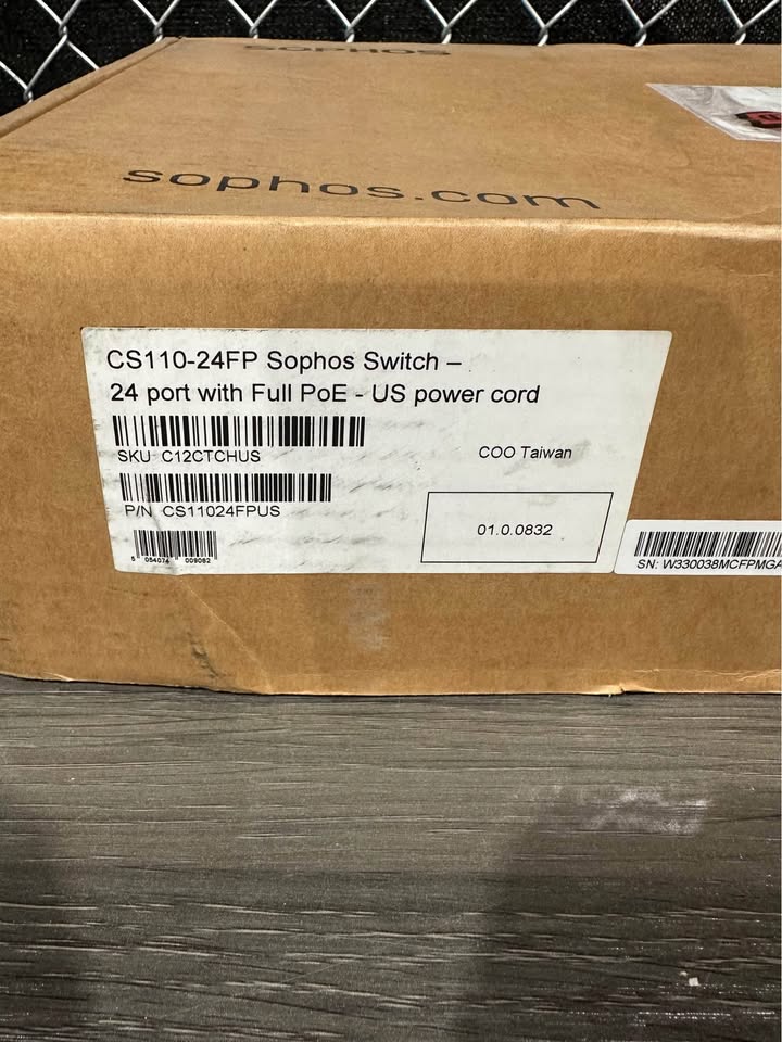Sophos Switch CS-110-24 FP (24 ports)