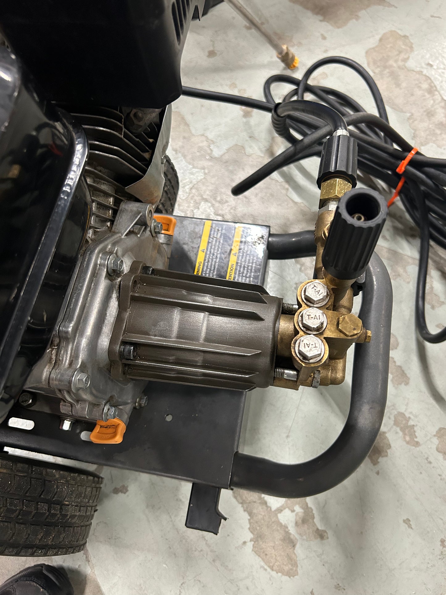 BE 3100 PSI 2.5 GPM Gas Powered Pressure Washer - Heavy Duty Well Made - JUST SERVICED