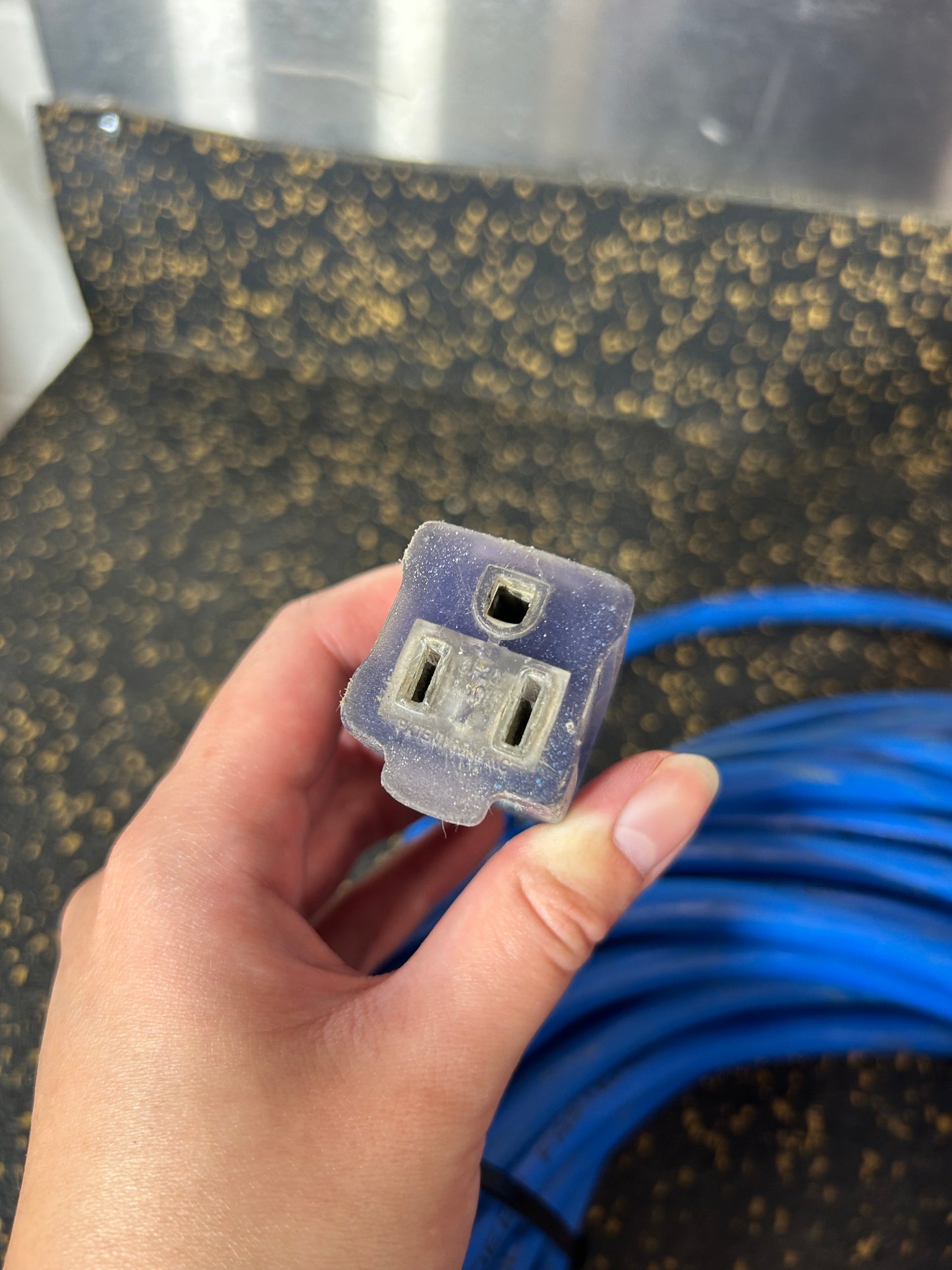 100-Foot Outdoor Extension Cord (3-Prong, 12 AWG, Water-Resistant)