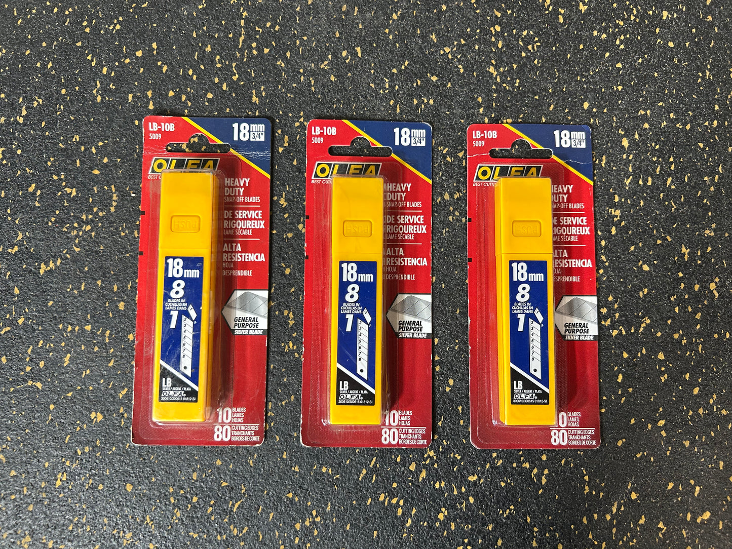 OLFA 3/4” (18mm) Heavy-Duty Snap-Off Replacement Blades (10-piece pack) – 3 PACKS AVAILABLE, BRAND NEW