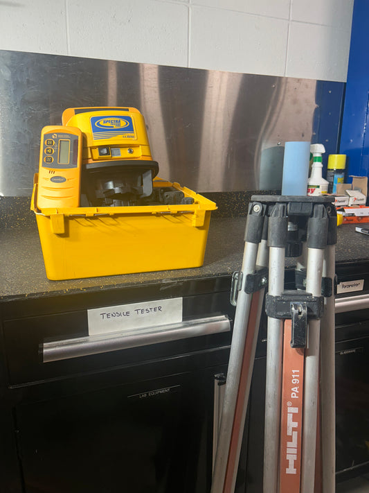 Spectra Precision LL500 Laser Level w/ LaserEye 1275 Laser Receiver & Tripod