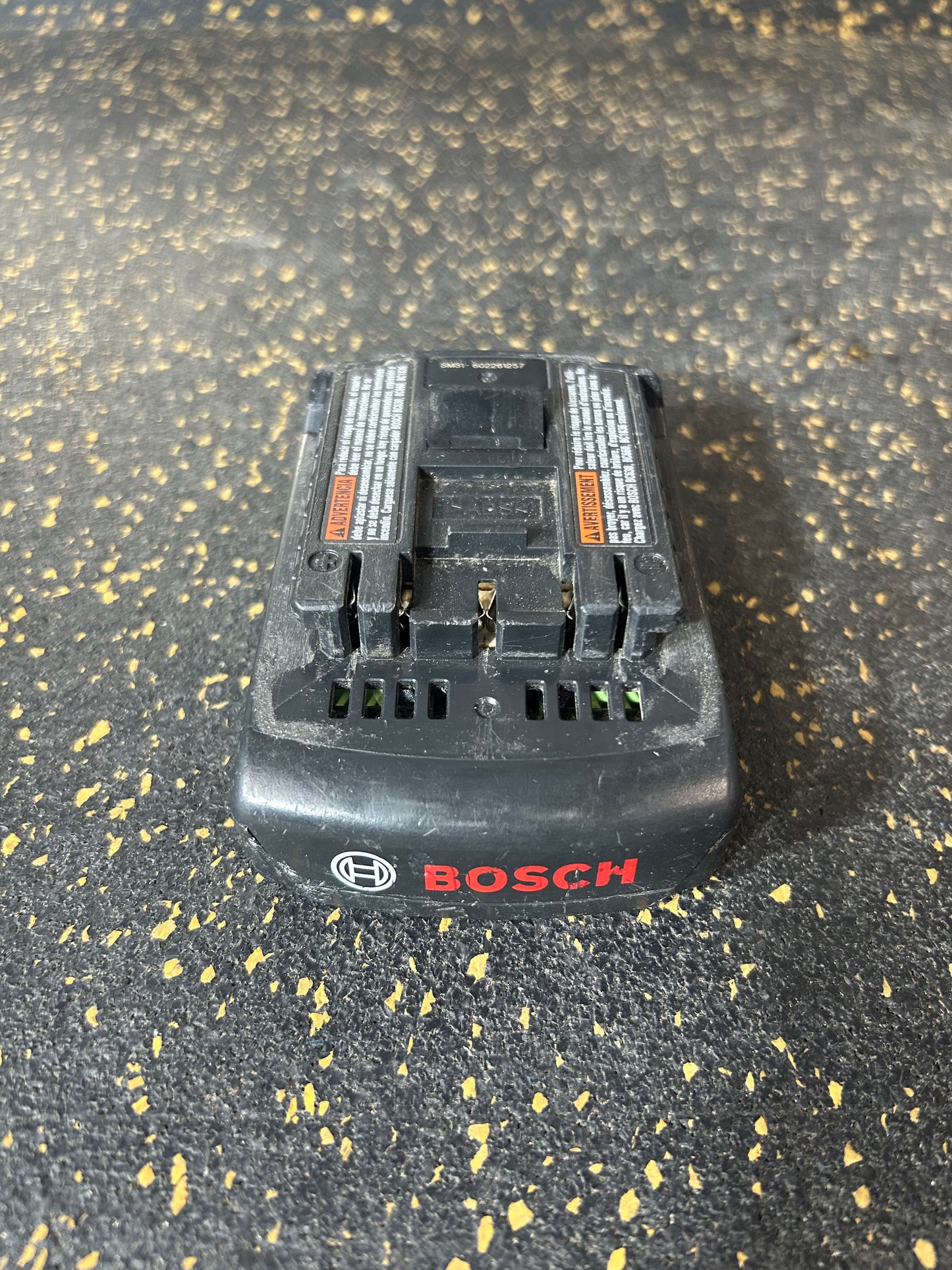 Bosch BAT611 (18V Lithium Ion 1.5Ah Battery) – POWERFUL & COMPACT 