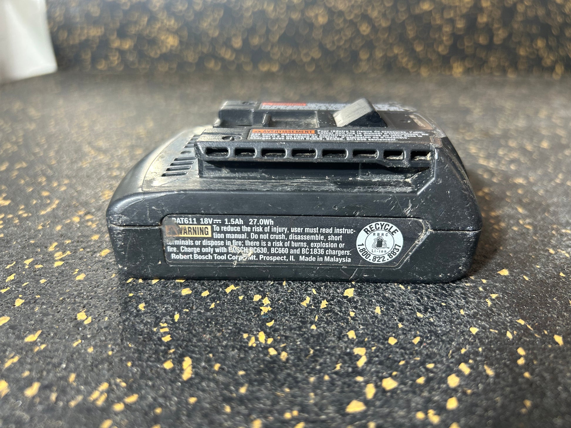Bosch BAT611 (18V Lithium Ion 1.5Ah Battery) – POWERFUL & COMPACT 