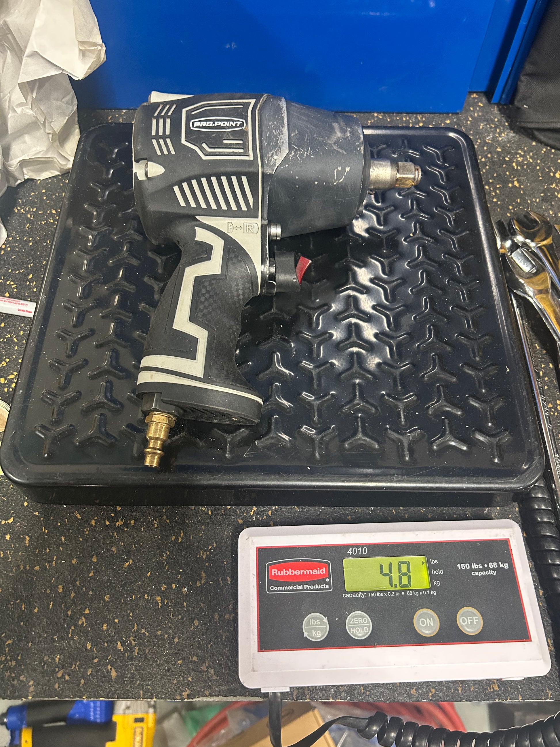 PRO POINT 1/2" Drive Composite Air Impact Wrench (200 to 1150 ft-lb Torque Range) – DURABLE 