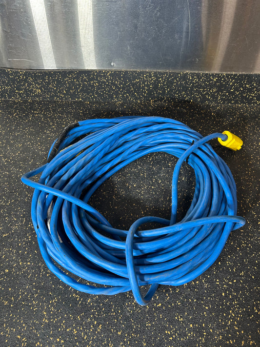 100-Foot Outdoor Extension Cord (3-Prong, 12 AWG)