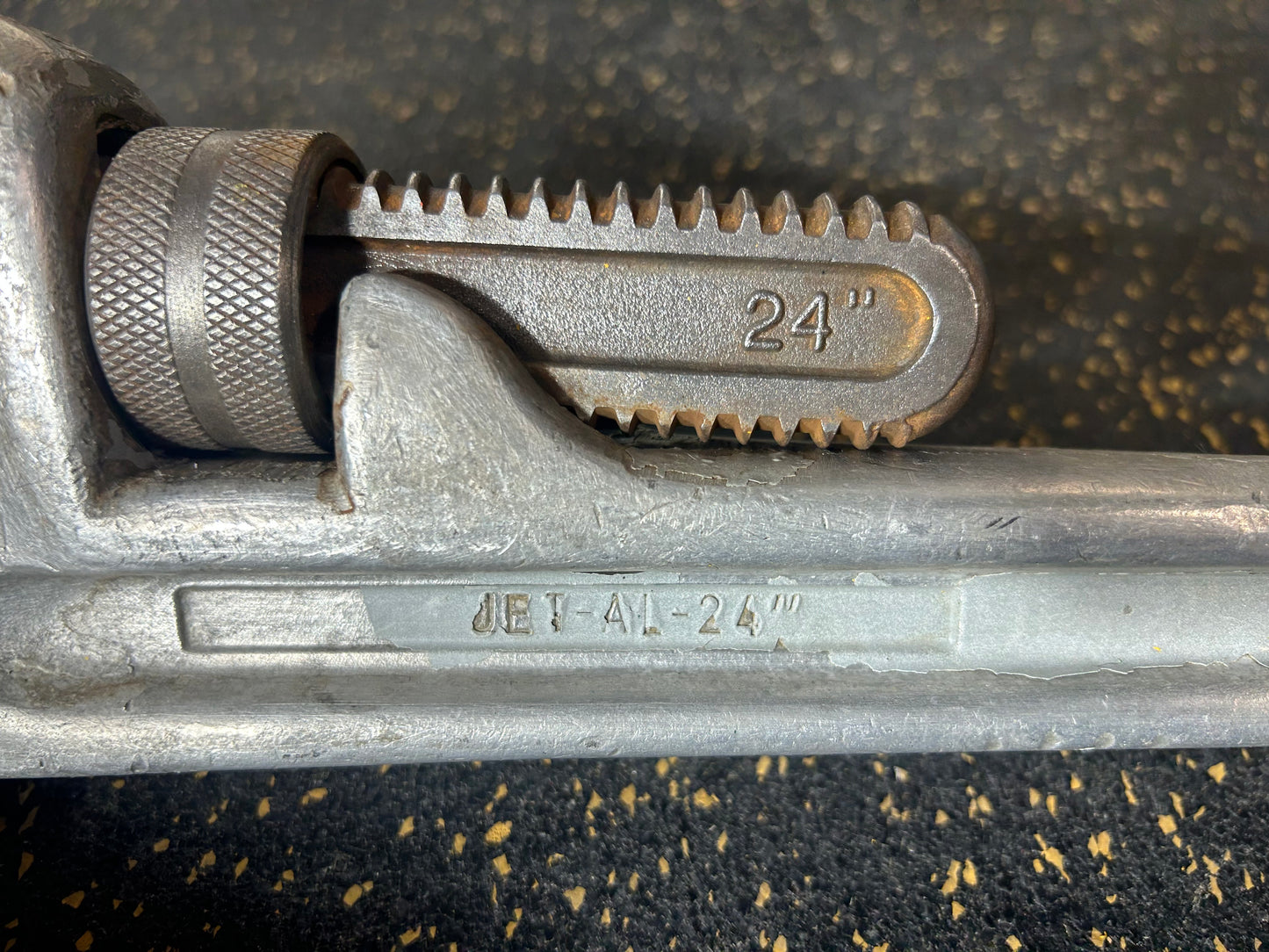 JET 24” Super Heavy-Duty Aluminum Pipe Wrench
