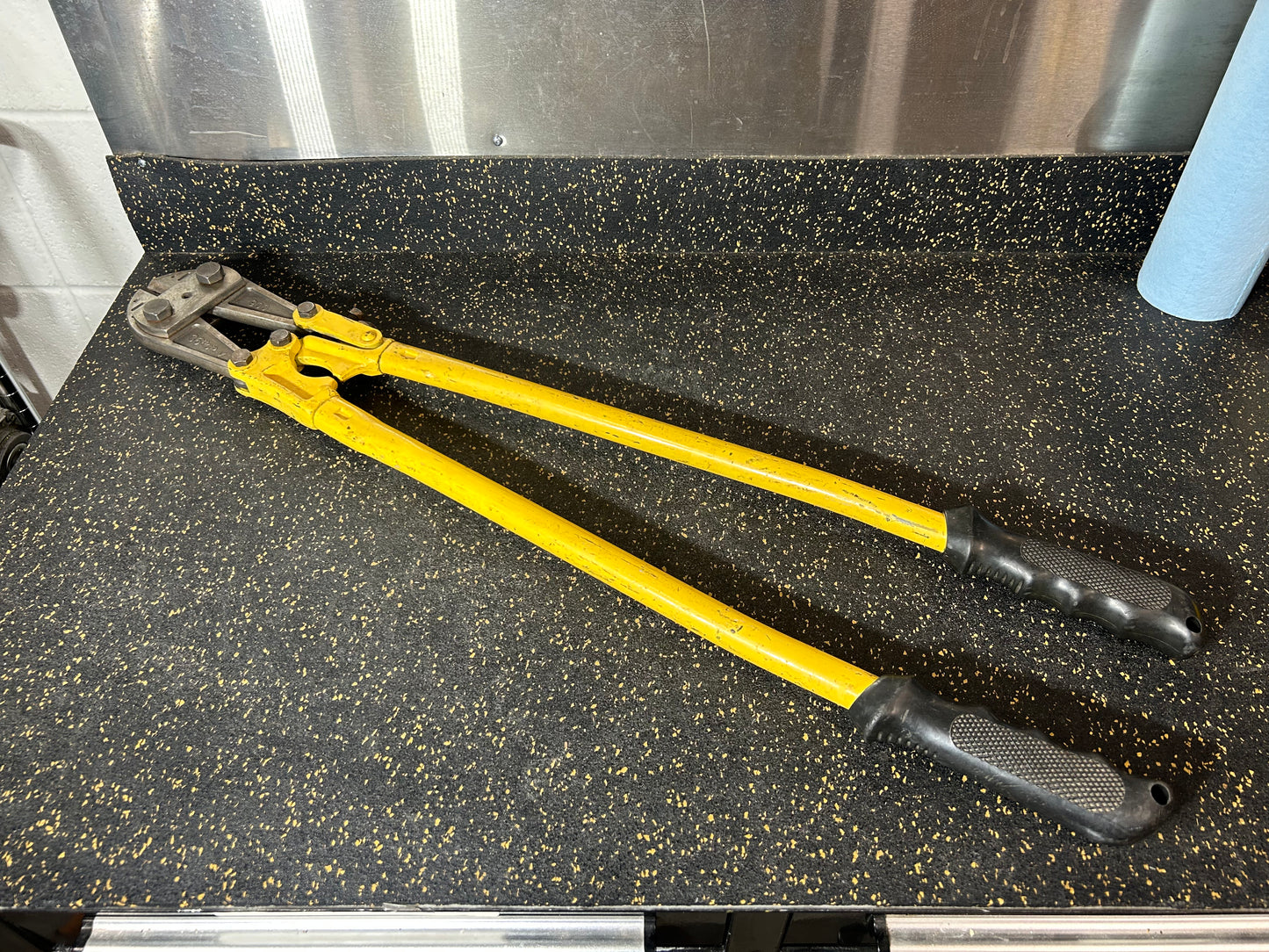 POWERFIST 36” Industrial Heavy-Duty Bolt Cutters