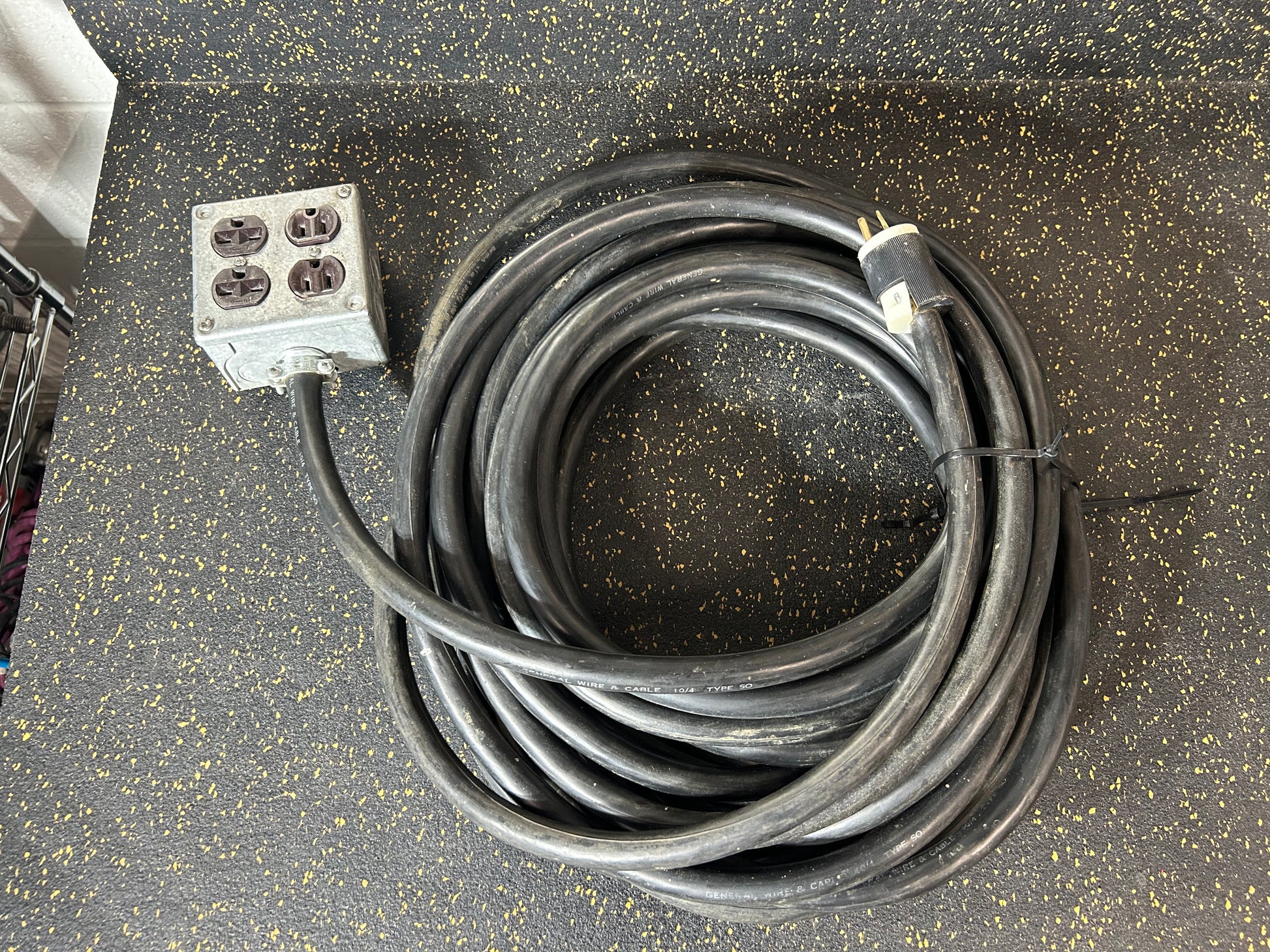 50-Foot 4-Outlet Extension Cord (Angled Plug w/ 2 Angled Outlets & 2 Regular 3-Prong Outlets, 10 AWG)