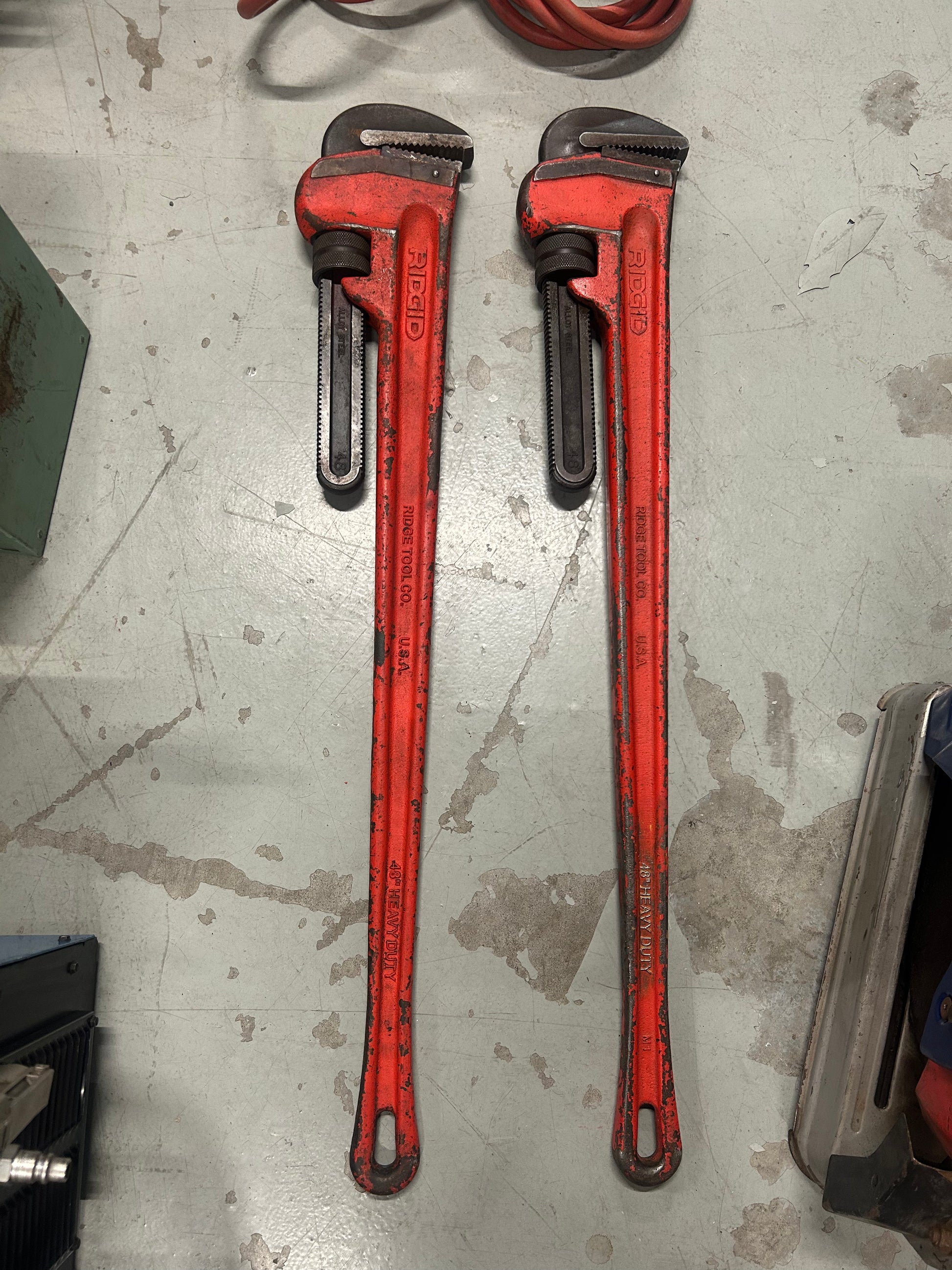 RIDGID 48” Heavy-Duty Steel Straight Pipe Wrench