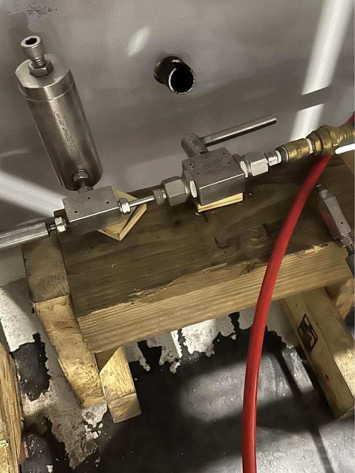 Custom 100” x 64” x 86” High-Pressure Blast Chamber with Haskel ASF-150 Pump, 20,000 PSI