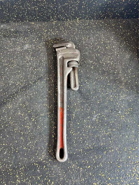RIDGID 18” Alloy Steel Pipe Wrench – Heavy Duty