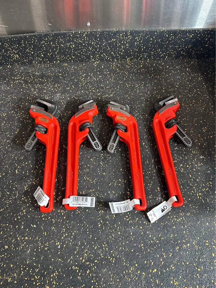 RIDGID 31065 12" End Pipe Wrench