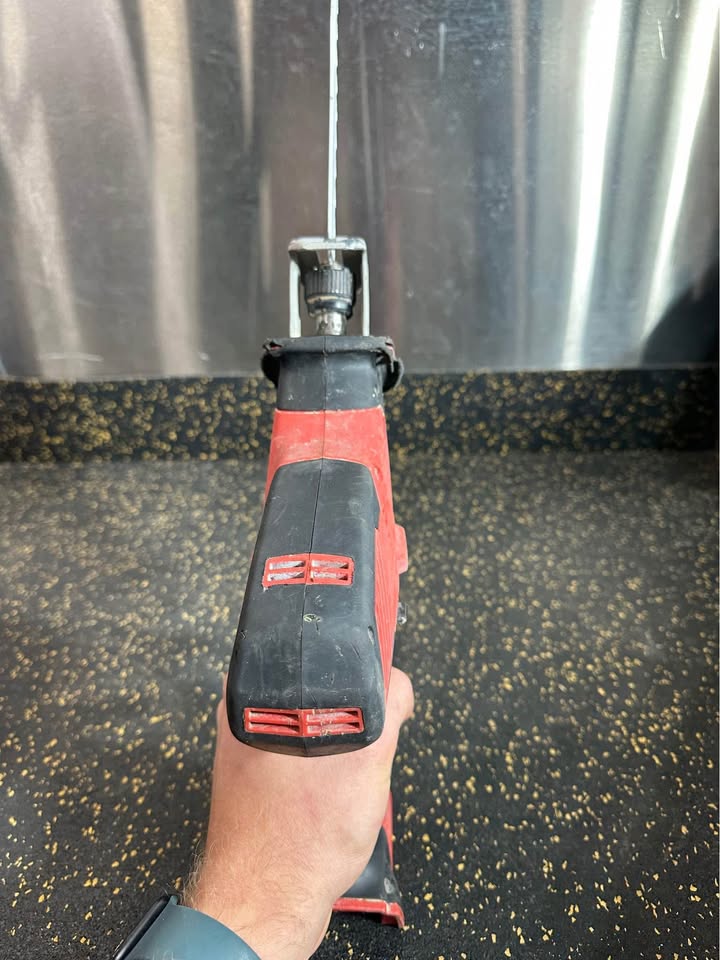 Milwaukee M18 Hackzall Reciprocating Saw with Multi-Material Wrecker Blade