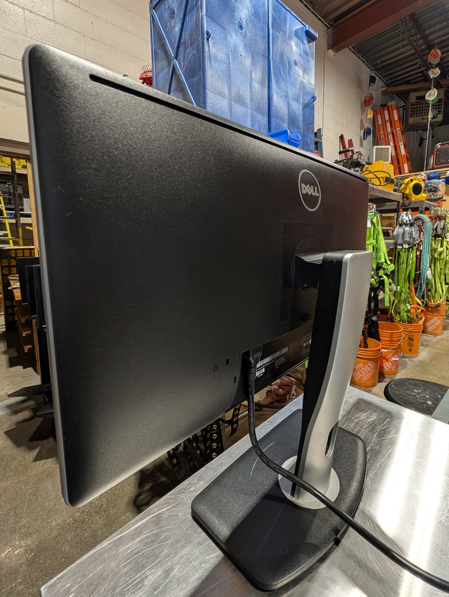 Dell P2414H 24-inch Monitor - Professional IPS Display